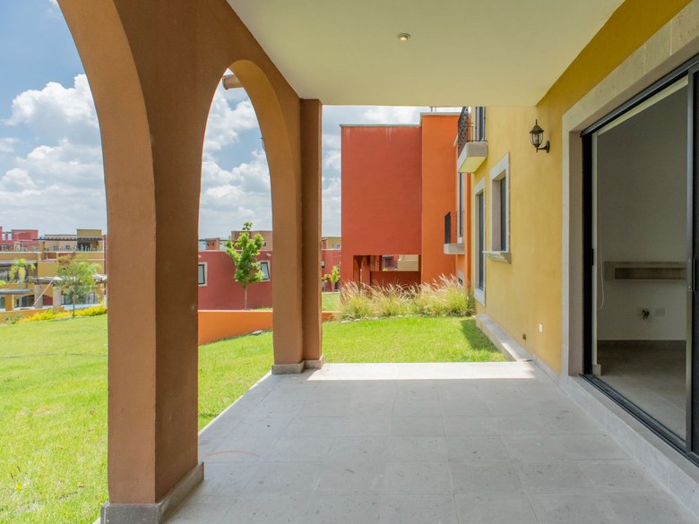 La Serena Single-Level Living — 13 photos