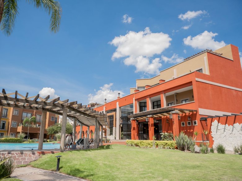 La Serena Single-Level Living — 1 photos
