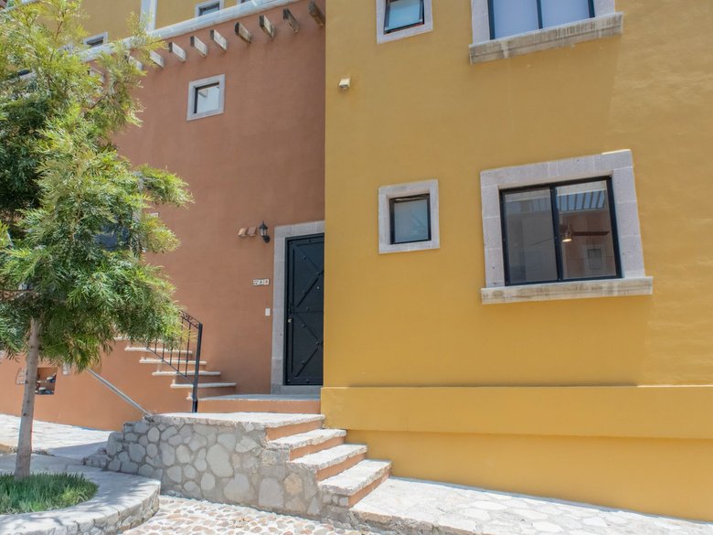 La Serena Single-Level Living — 3 photos