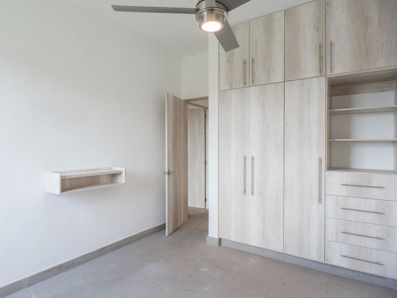 La Serena Single-Level Living — 31 photos