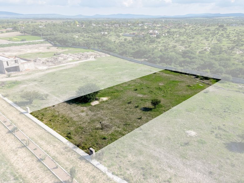 Laja Country Lot 5 — 9 photos