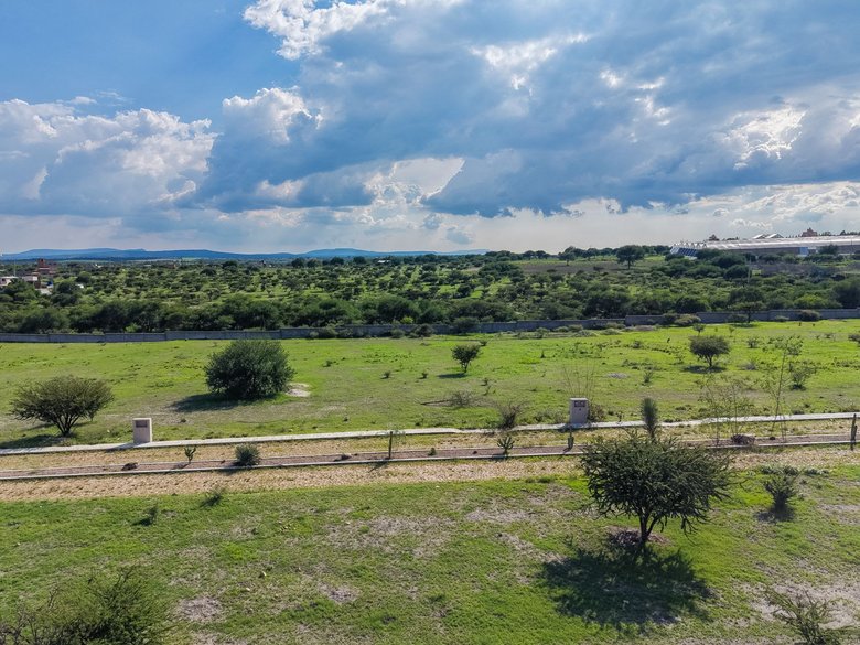 Laja Country Lot 5 — 3 photos