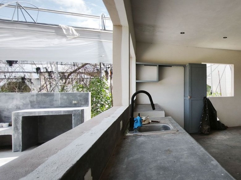 La Vivienda lot — 14 photos