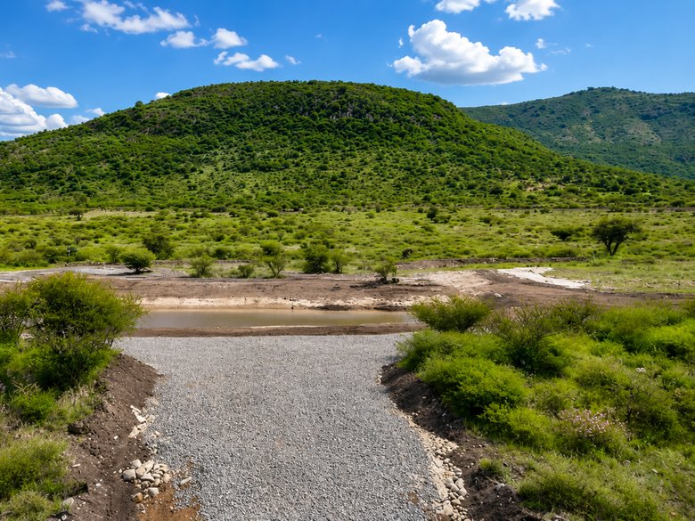 Legacy Land in Cabras — 2 photos