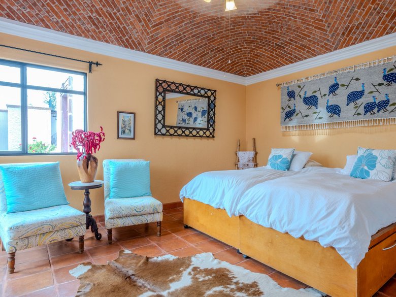 Casa De Las Máscaras — 23 photos