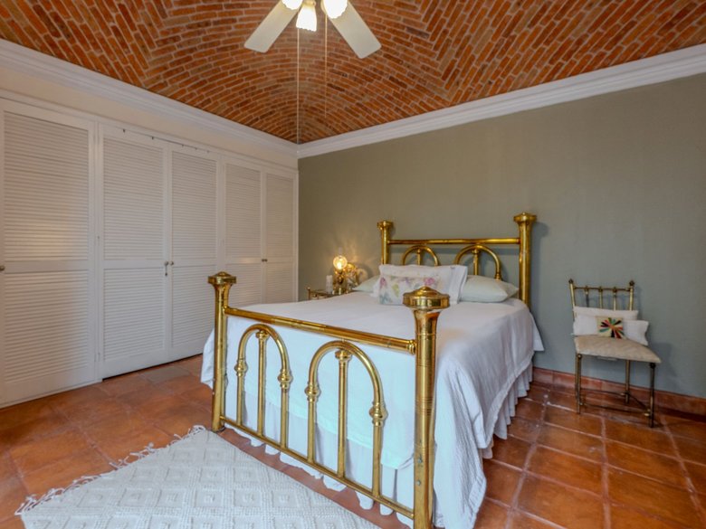 Casa De Las Máscaras — 13 photos