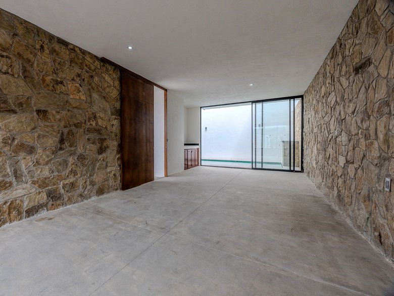 Rinconada Del Pedregal / Modelo A — 16 photos