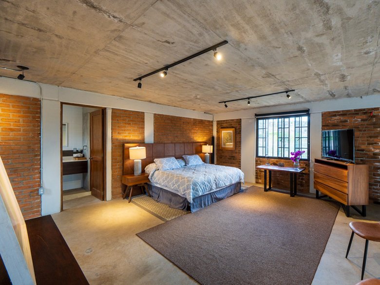 LOFTS DE LOS ARTISTAS — 19 photos