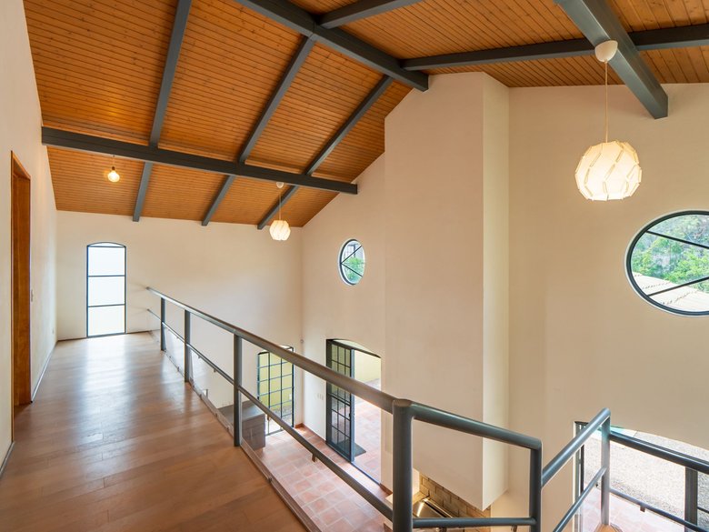 Casa Sevilla — 10 photos