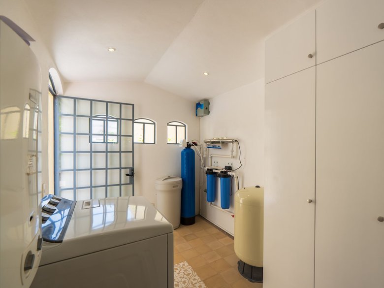Casa Sevilla — 8 photos