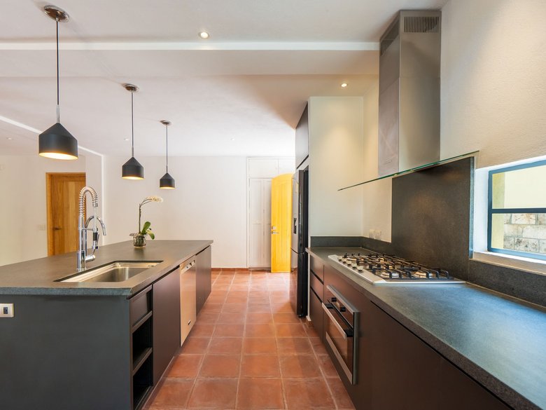 Casa Sevilla — 3 photos