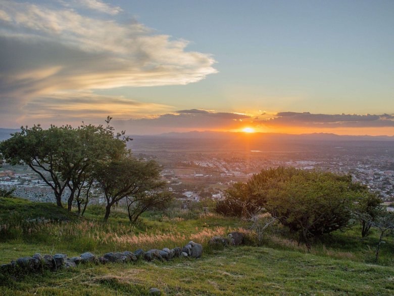 AltaVista Lot 2 – 1,025 m² | Large Homesite in Exclusive Gated Community — 5 photos
