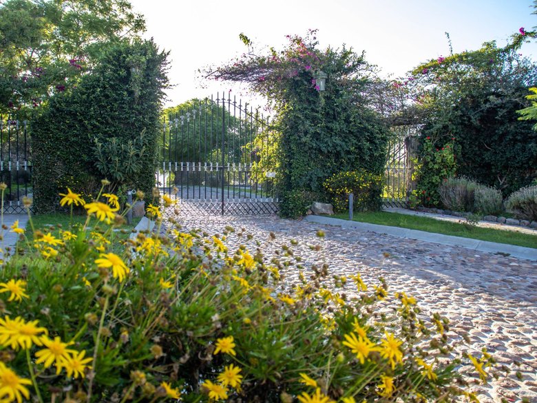 AltaVista Lot 1 – 962 m² | Boutique Eco-Community Near Centro — 6 photos