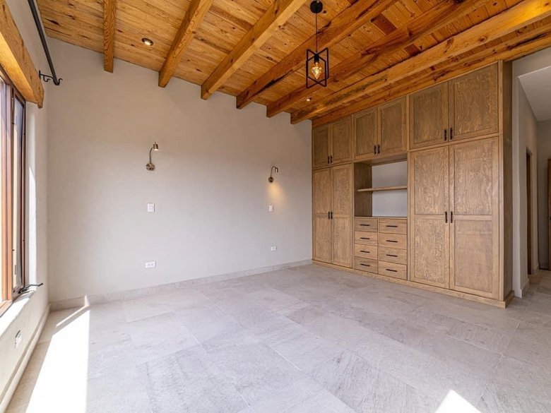 CASA EL CAPRICHO | AVAILABLE  — 26 photos