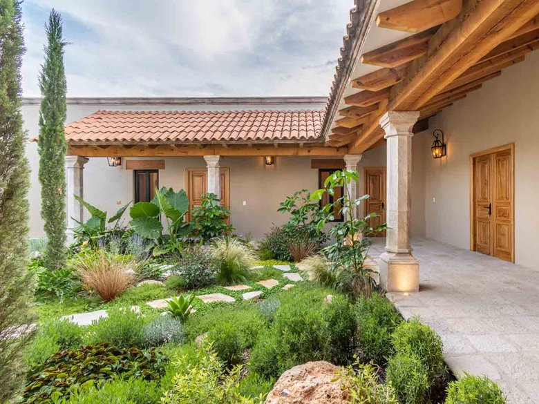 Casa Alicante — 5 photos