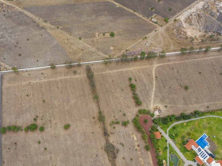 La Finca Lot 14 — 10 photos