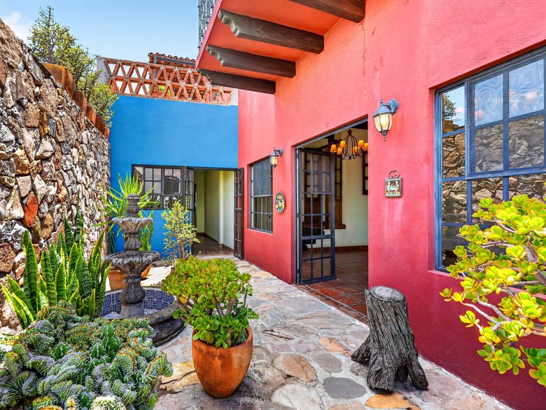 Casa Altavista — 3 photos