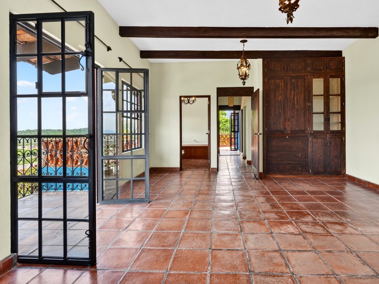 Casa Altavista — 19 photos
