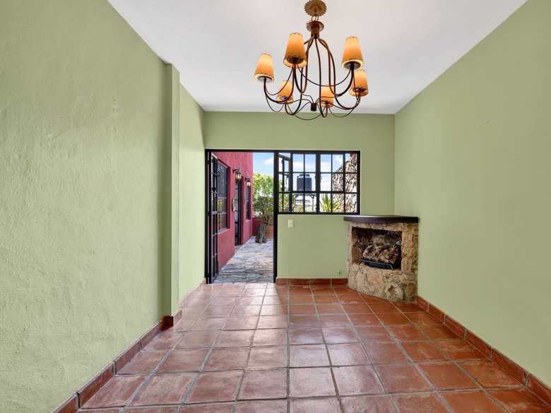 Casa Altavista — 8 photos