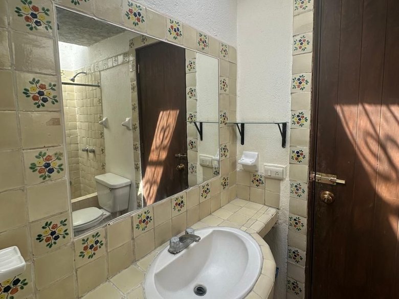 Casa Guadiana Original — 9 photos
