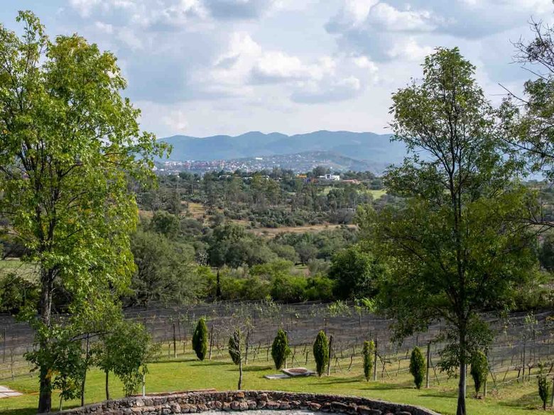 La Loma Lot 3 — 6 photos