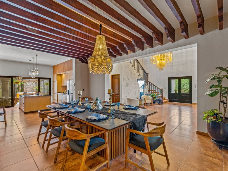 CASA MEZQUITE, SALIDA REAL A QUERÉTARO — 13 photos