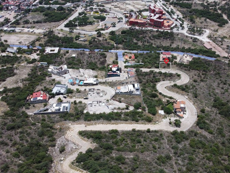 Lote Vista Real — 2 photos
