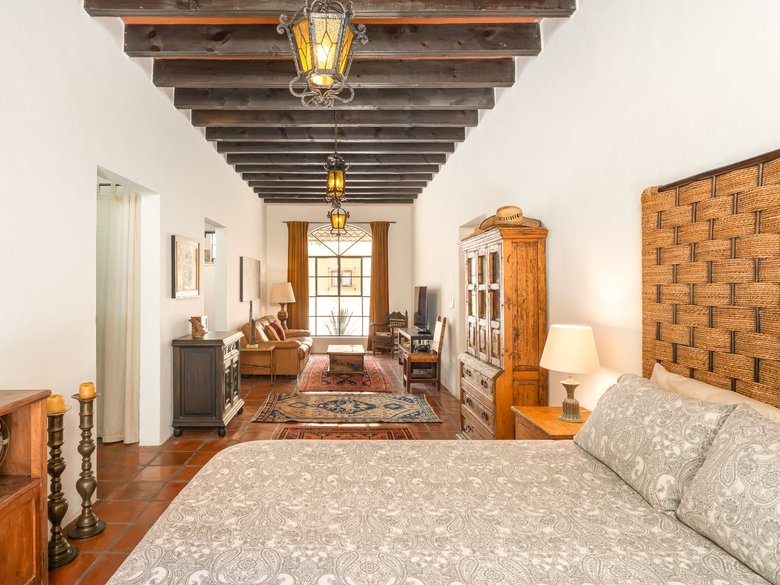 Casa Sobremesa — 17 photos
