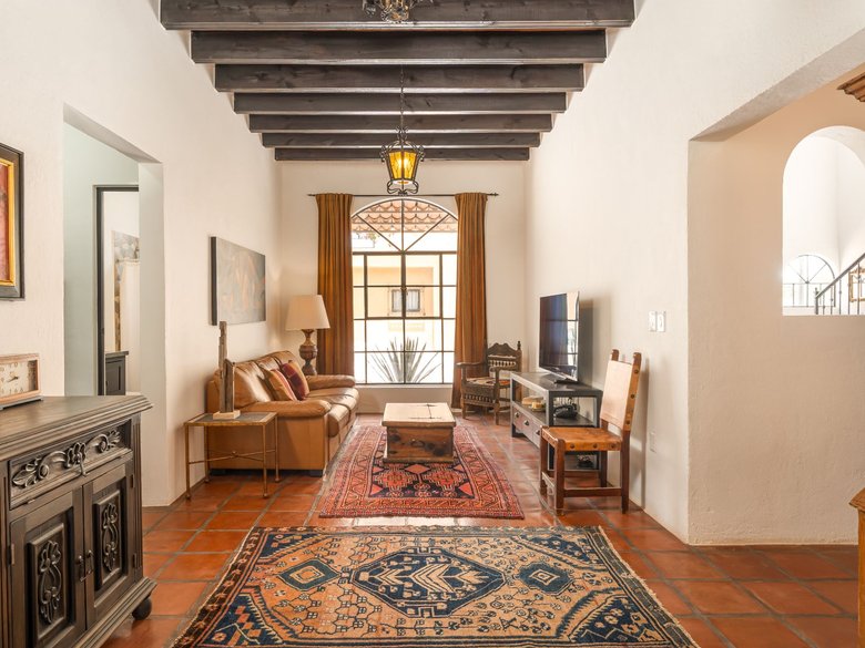 Casa Sobremesa — 10 photos