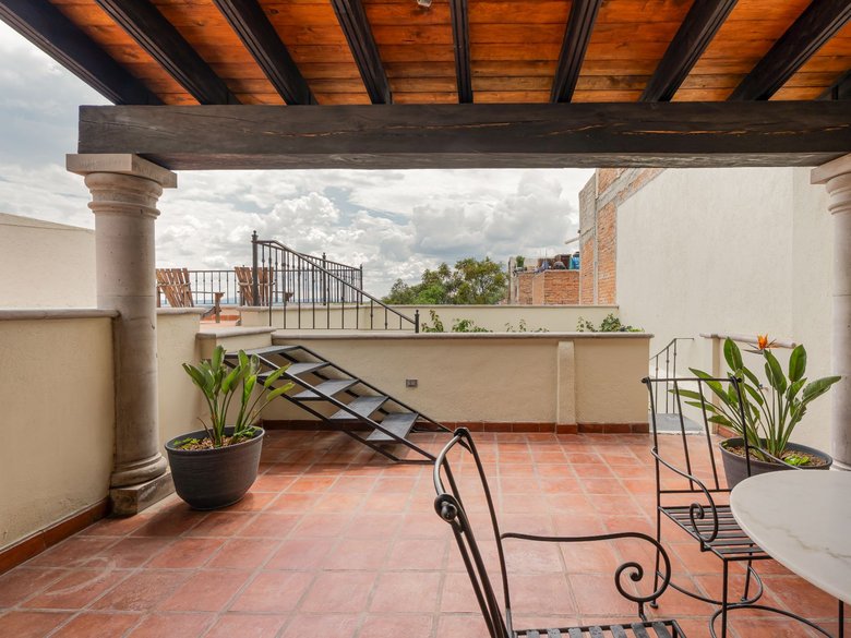 Casa Sobremesa — 21 photos