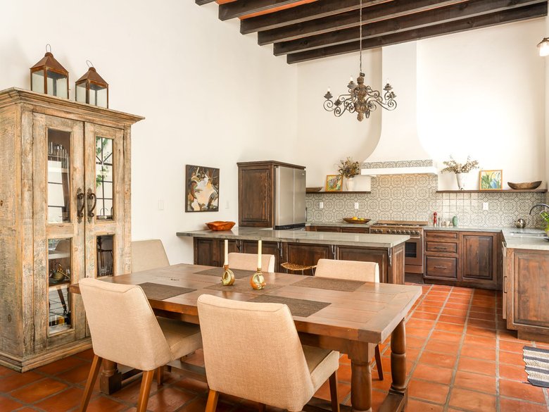 Casa Sobremesa — 3 photos