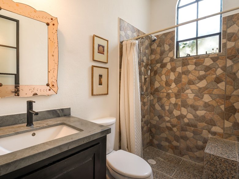 Casa Sobremesa — 16 photos