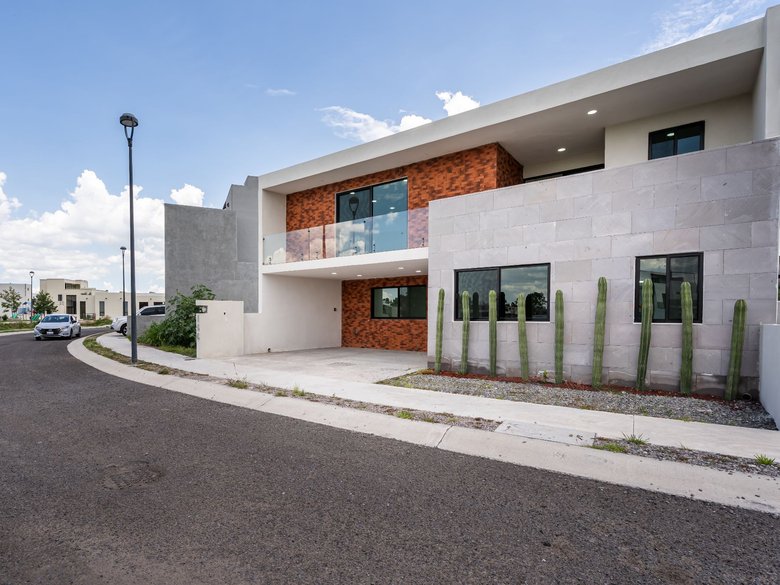 Casa Lavanda — 30 photos