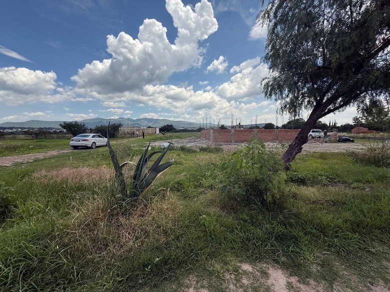 2800 Terreno en Venta en San Miguel de Allende | 325 m² — 3 photos