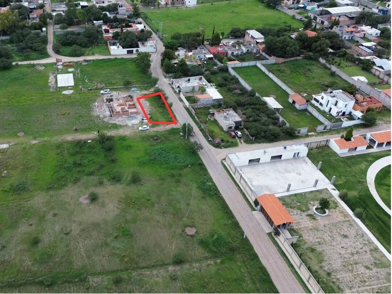 2800 Terreno en Venta en San Miguel de Allende | 325 m² — 4 photos
