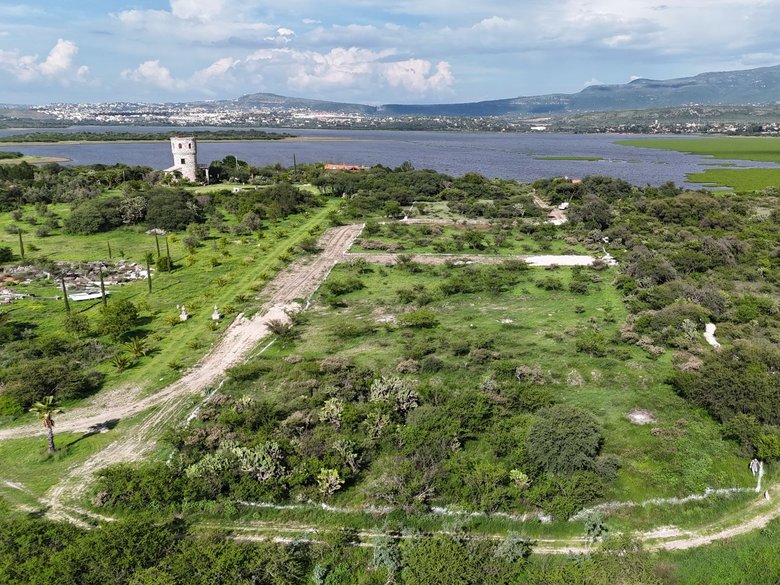 TERRENO 1  CAMPESTRE EN VENTA EN LA PRESA ALLENDE — 8 fotos