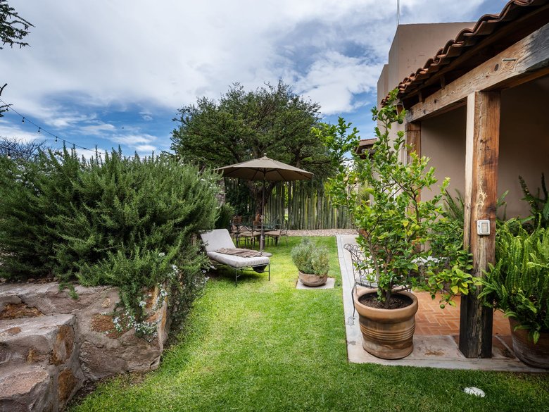 Villa Antonia — 19 photos