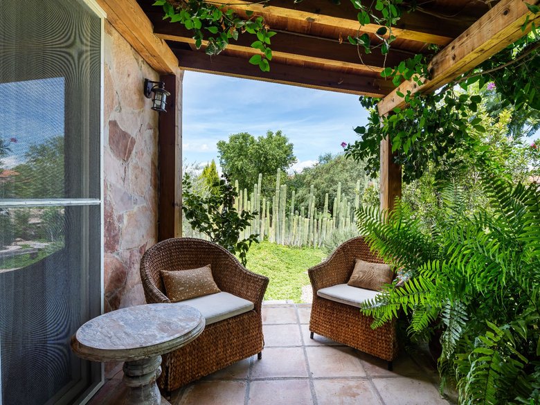 Villa Antonia — 27 photos
