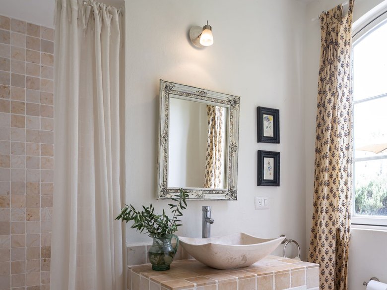 Villa Antonia — 25 photos