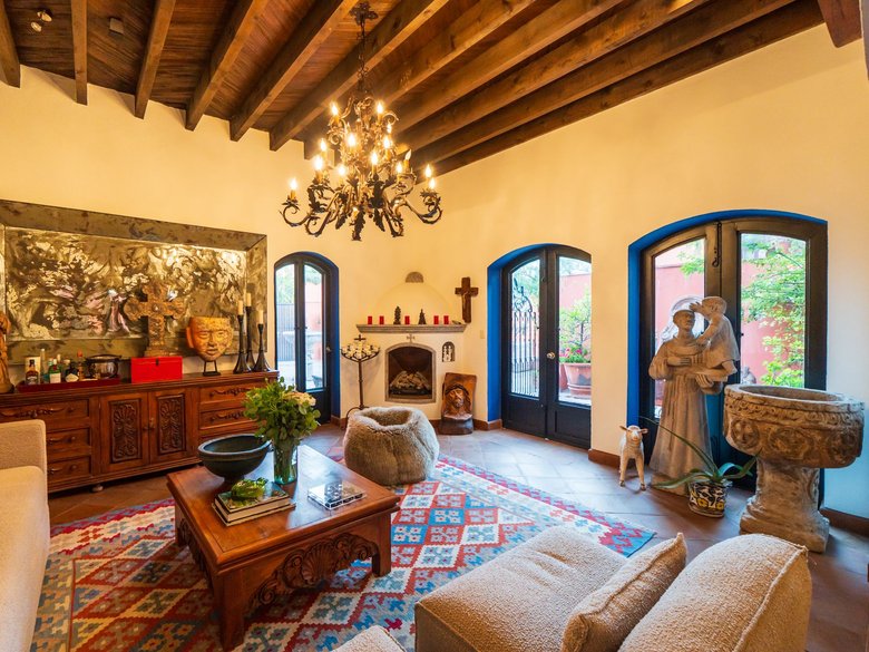 Casa Paraiso — 4 photos