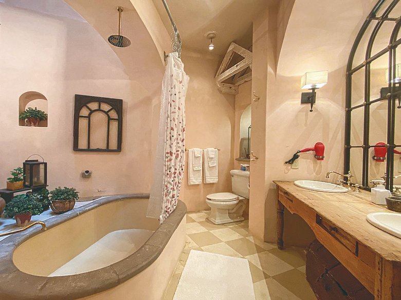 Casa Mariposa — 13 photos