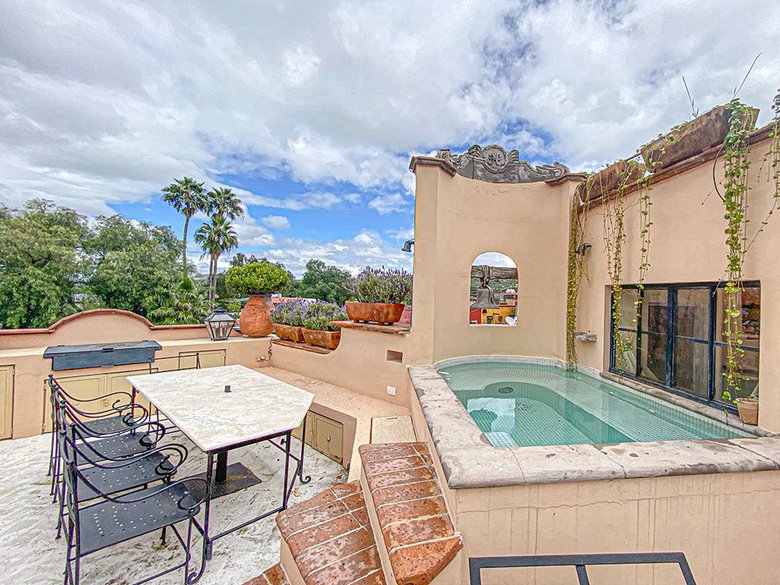 Casa Mariposa — 24 photos