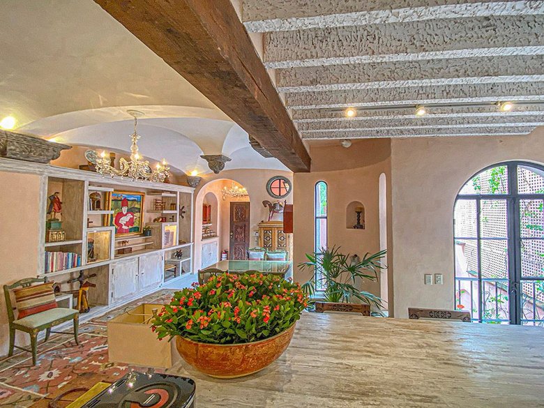Casa Mariposa — 25 photos