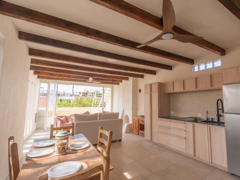 Condo del Sol — 2 photos