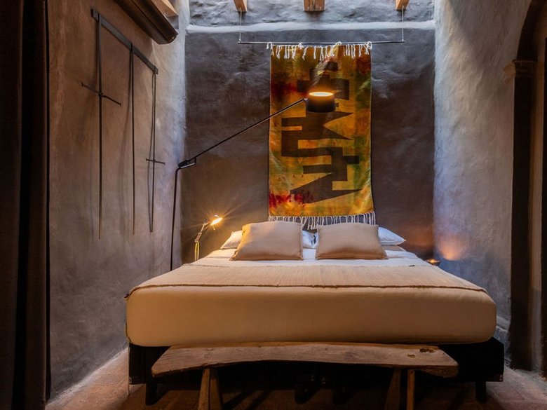 Casa Bomboti — 8 photos