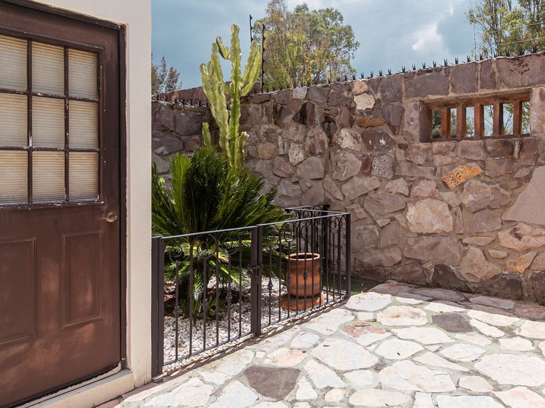 Casa Dushi — 14 photos
