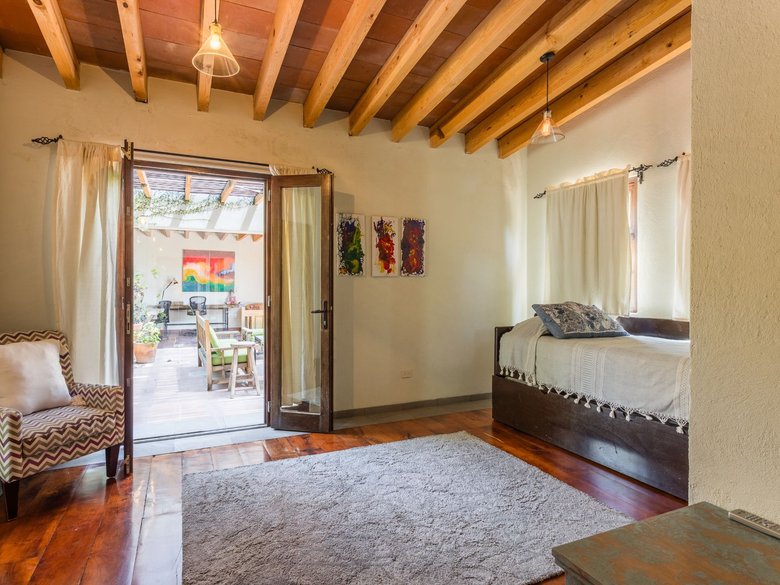 Casa de los Limones — 27 photos