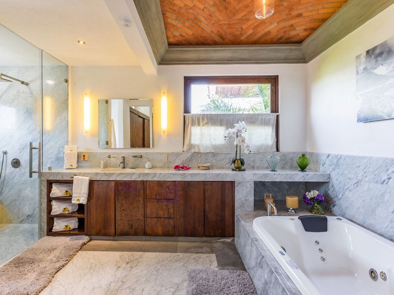 Casa de los Limones — 23 photos