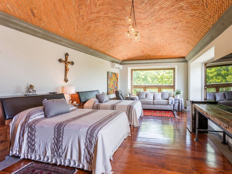 Casa de los Limones — 22 photos