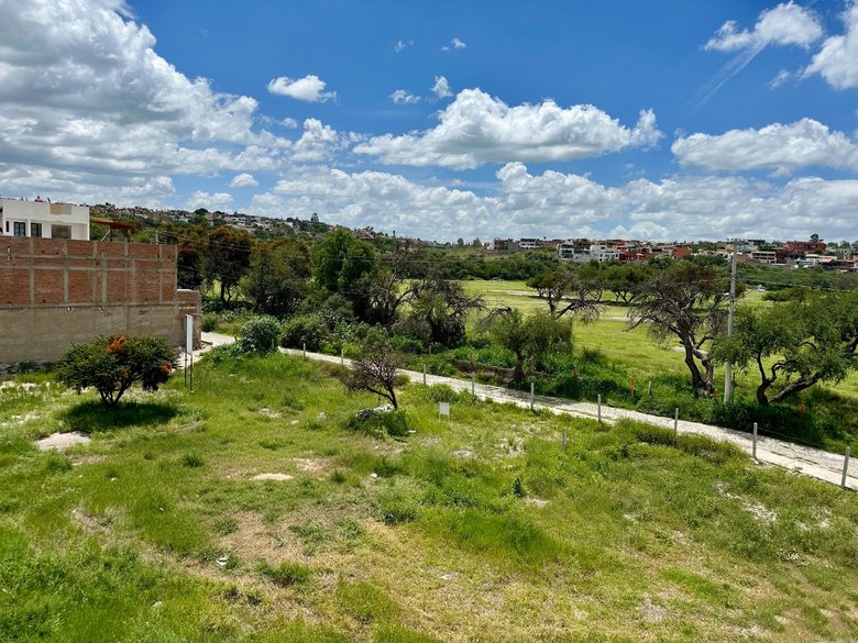 Mexiquito Lot 11 — 4 photos